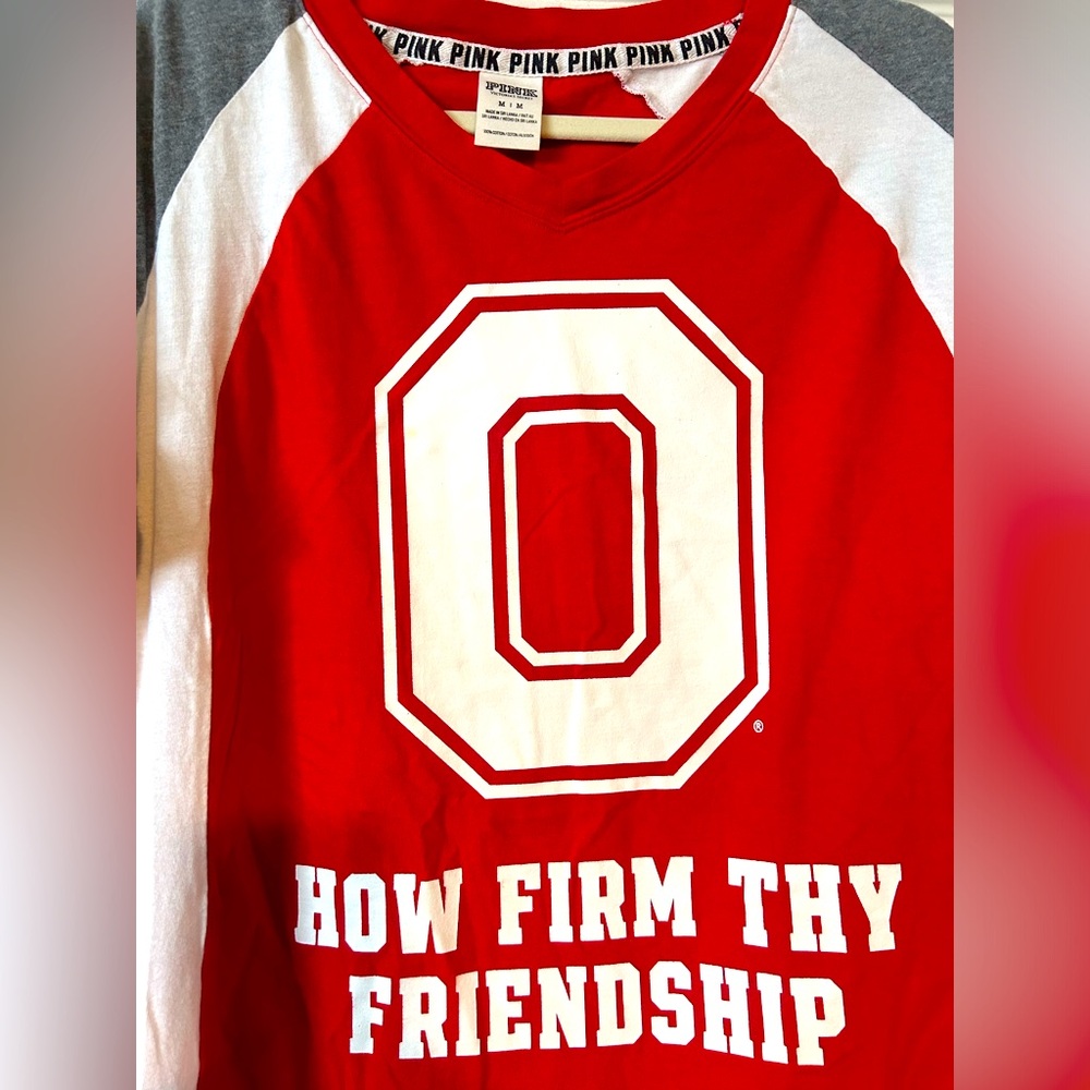 Victorias Secret PINK Ohio state Buckeyes Bucks long sleeve v-neck T-shirt